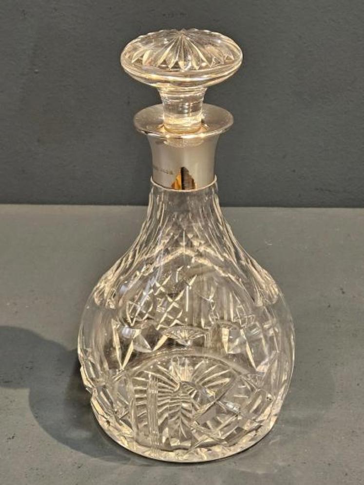 Hukin & Heath Silver Collar Crystal Decanter - Image 1