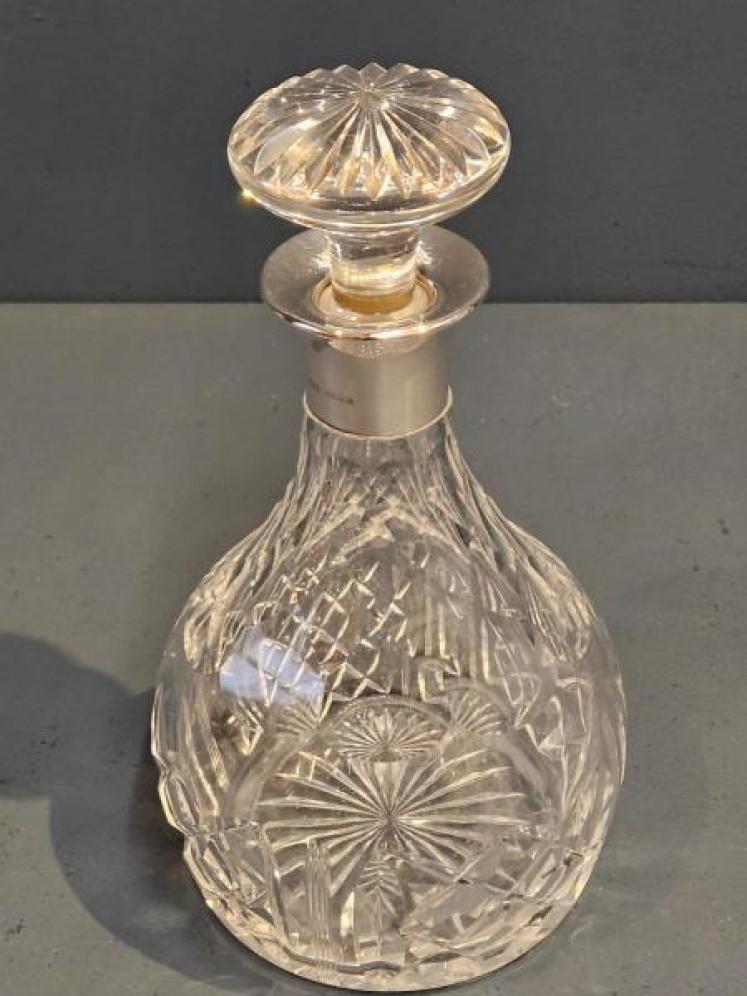 Hukin & Heath Silver Collar Crystal Decanter - Image 2