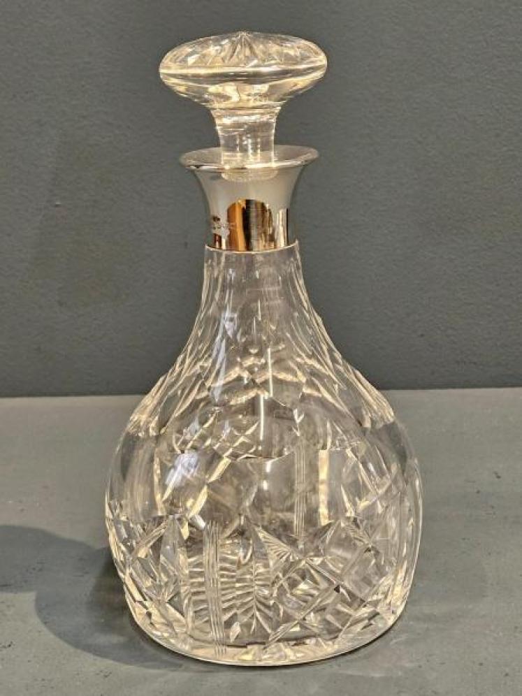 Hukin & Heath Silver Collar Crystal Decanter - Image 7