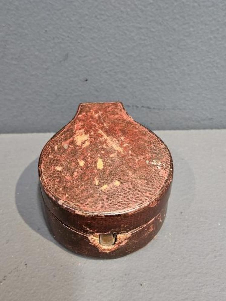 Victorian Pocket Barometer by Steward of Leicester - Image 3