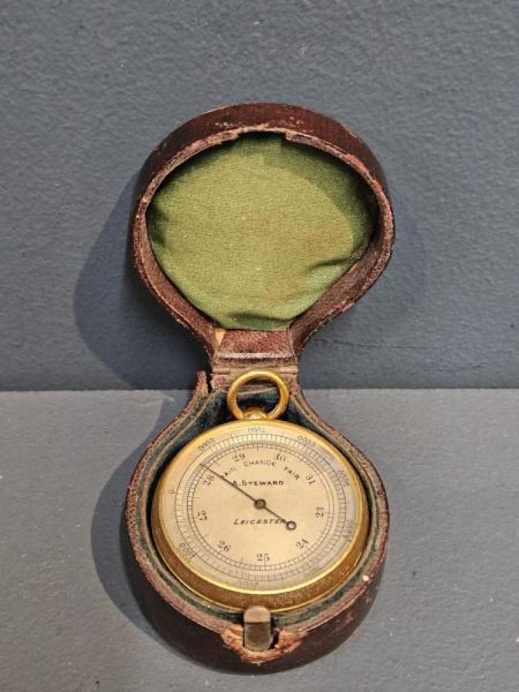 Victorian Pocket Barometer by Steward of Leicester - Image 4