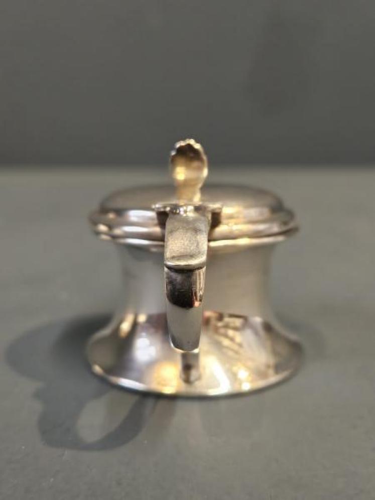 George V Silver Mustard Pot and Liner - Image 4