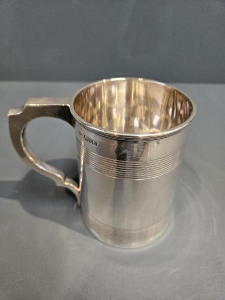 12 troy oz Chester Silver Tankard - Image 3