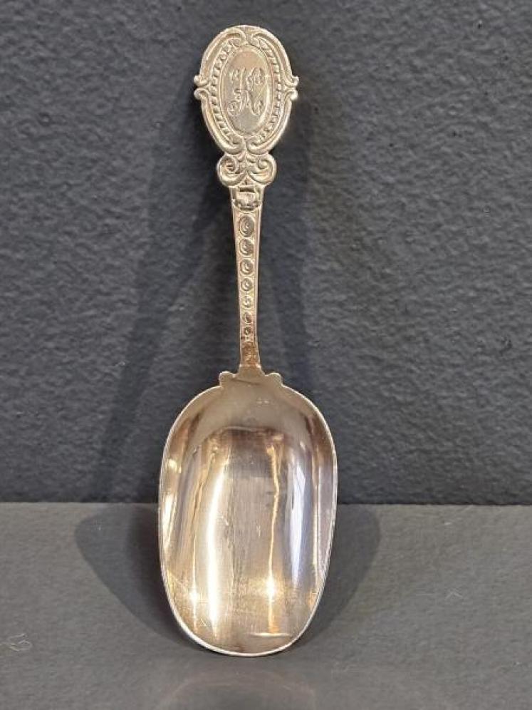 Victorian Silver Caddy Spoon by George Unite - Image 1