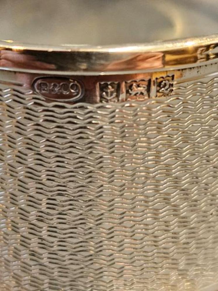 Set of Six Engine Turned Silver Napkin Rings - Image 5