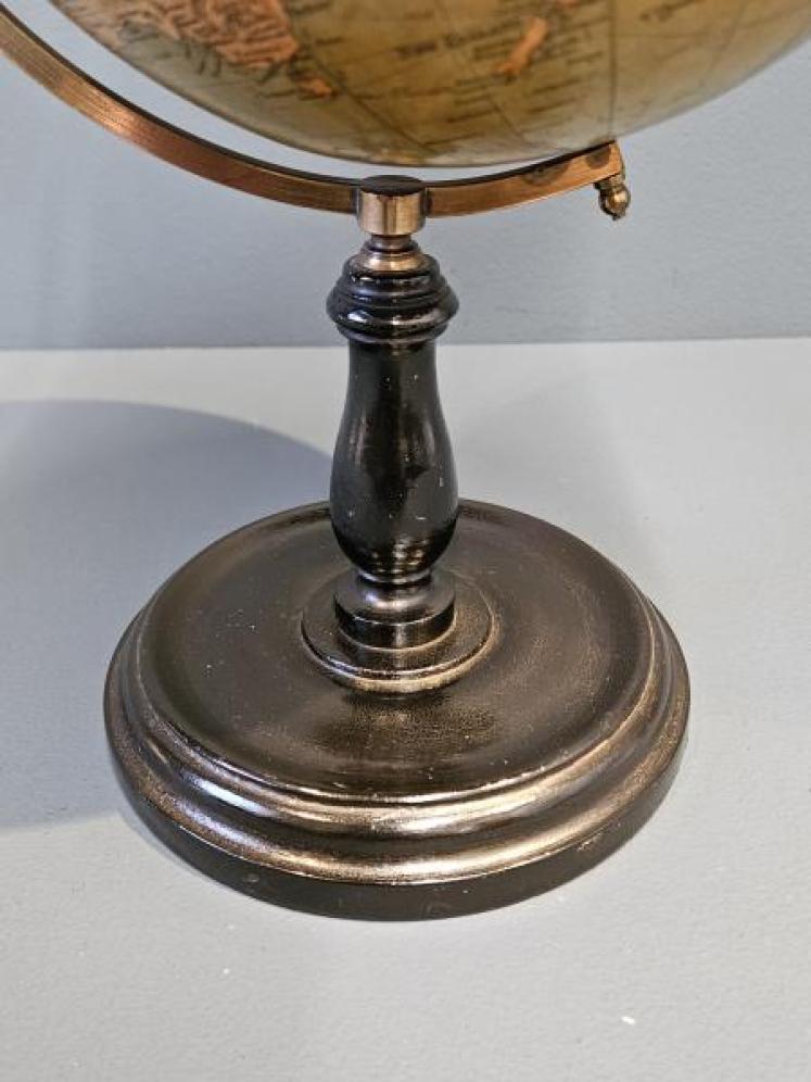 1930's Philips 8" British Empire Globe - Image 3