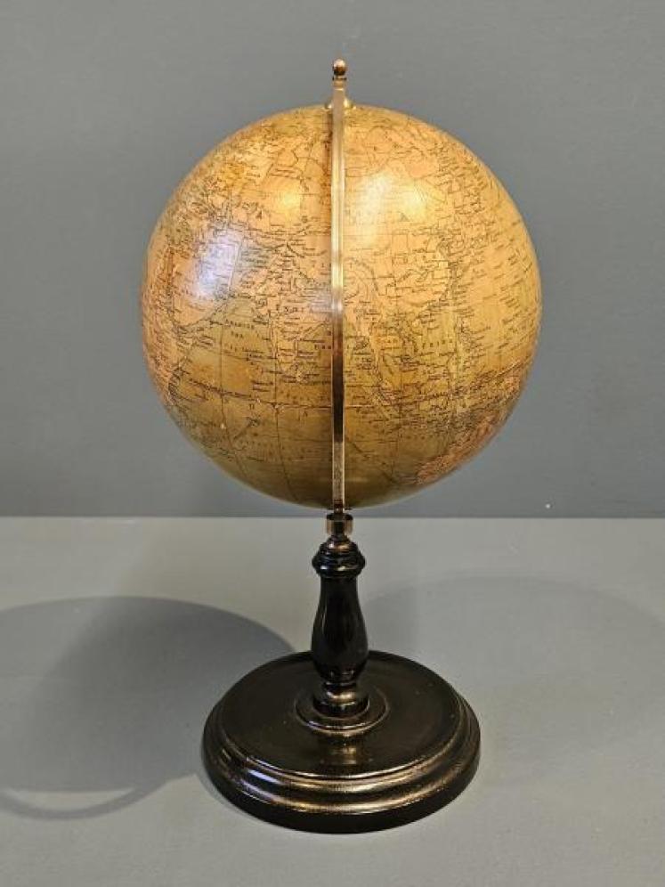 1930's Philips 8" British Empire Globe - Image 7