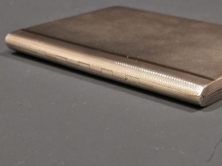  Heavy Quality Engine Turned Silver Cheroot Case With Gold Inlay - Image 5