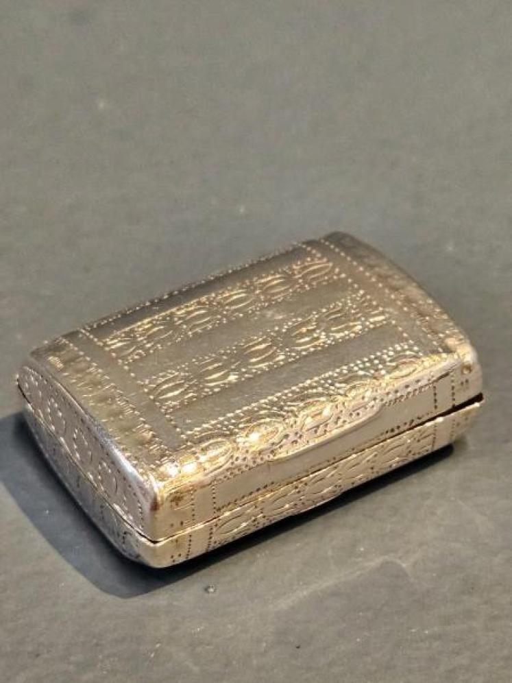 Fine Quality Georgian Silver Vinaigrette - Image 6