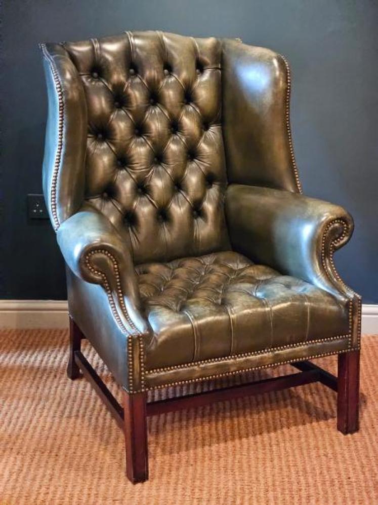 Green Leather Chesterfield Wing Back Arm Chair - Image 1