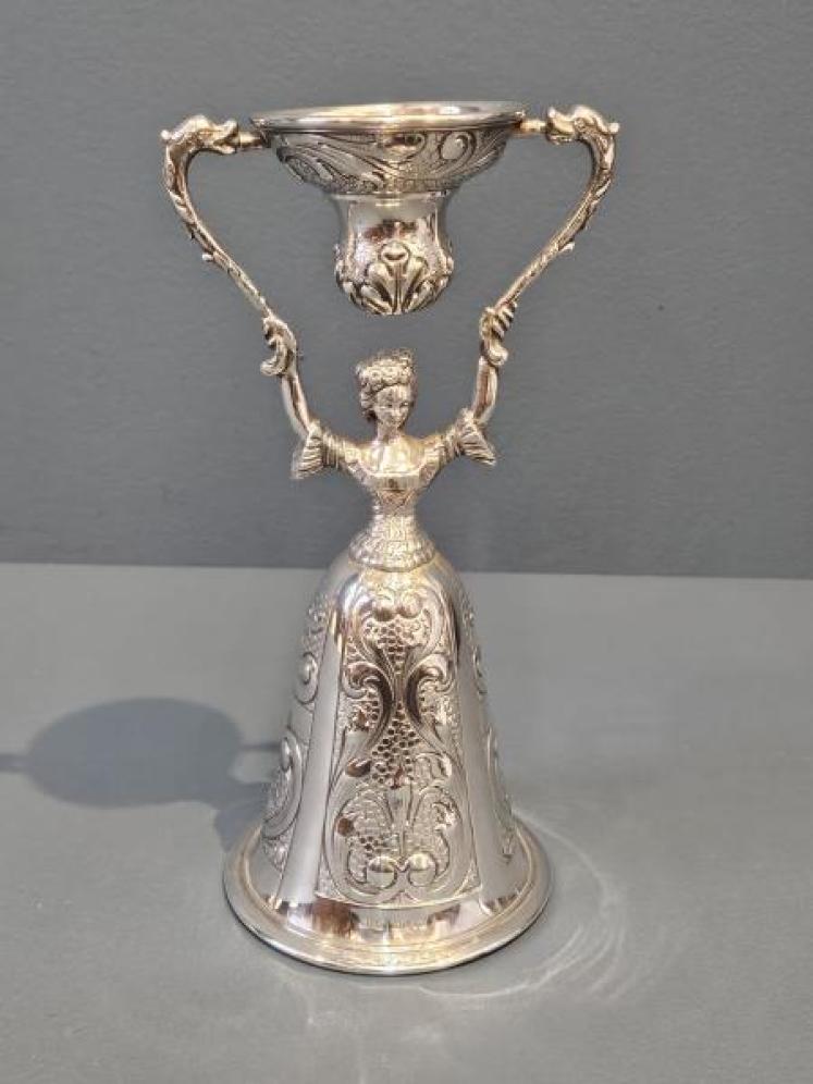 Edwardian Silver Wager Cup - Image 1