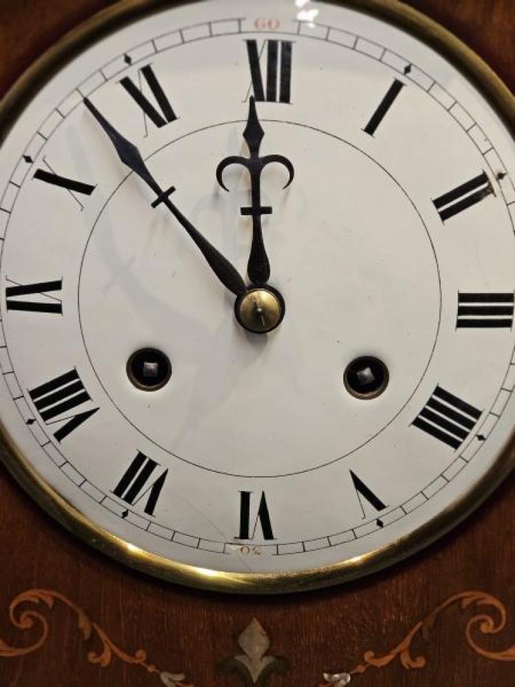 Superb 8 Day Gong Chiming Mantel Clock - Image 5