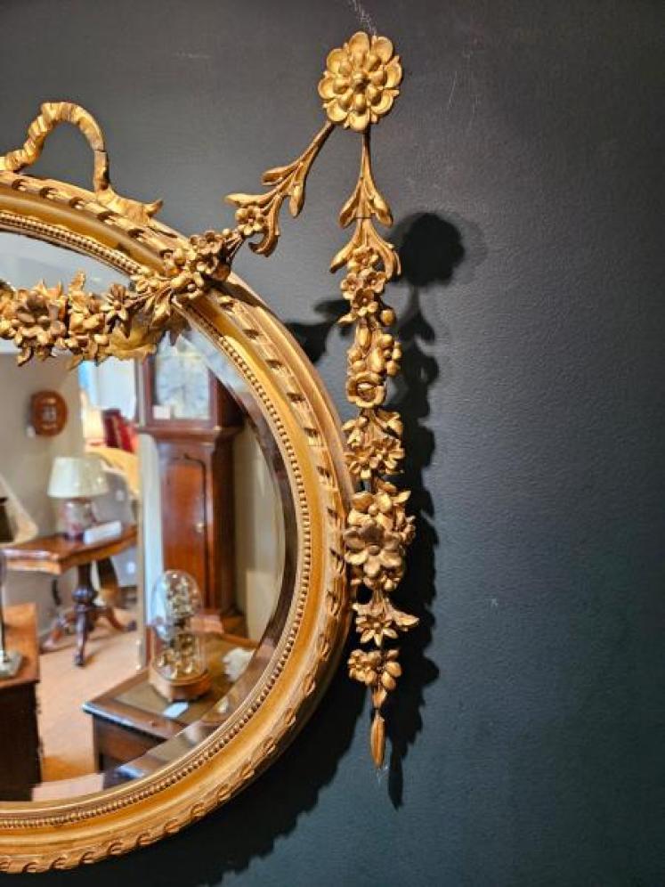 Superb Victorian Oval Timber Gilt Mirror - Image 4