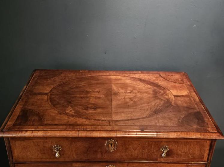 Outstanding Small William and Mary Walnut Chest on Stand - Image 2