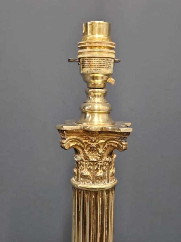 Edwardian Brass Corinthian Column Table Lamp - Image 4