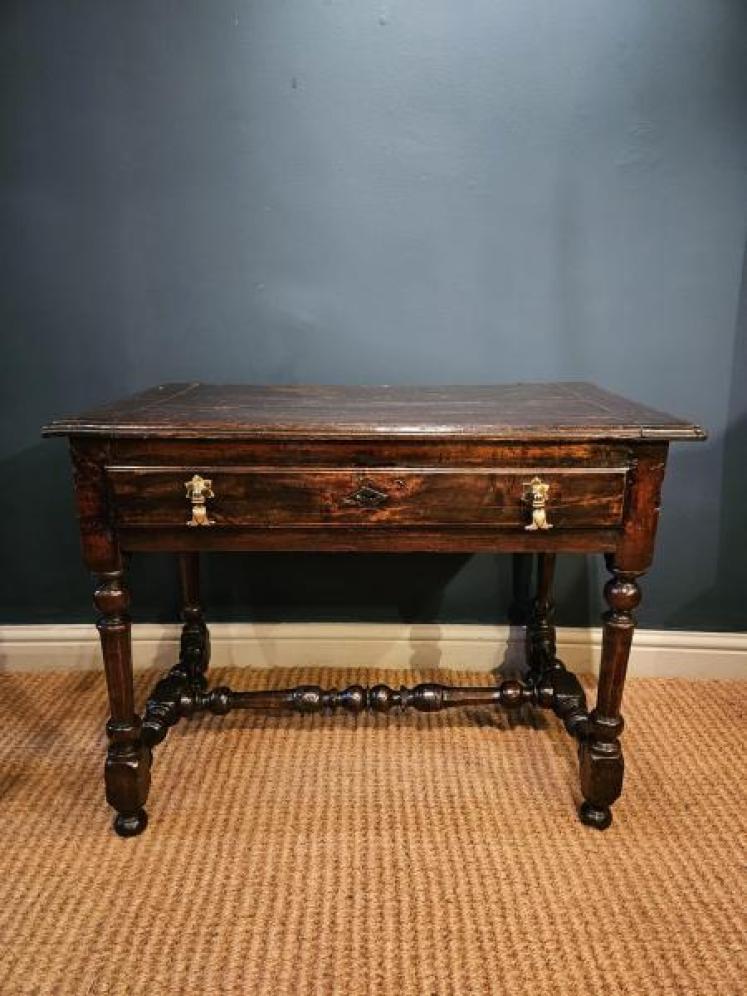 Georgian Oak and Elm Side Table - Image 1