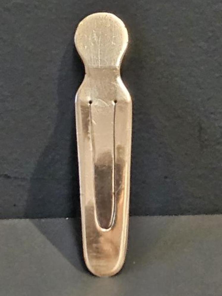 Victoria Sampson Mordan Moon Face Silver Bookmark - Image 3