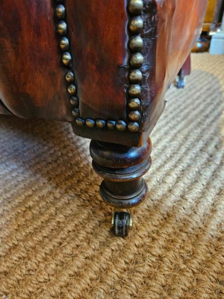 Victorian Leather Chesterfield Sofa - Image 5