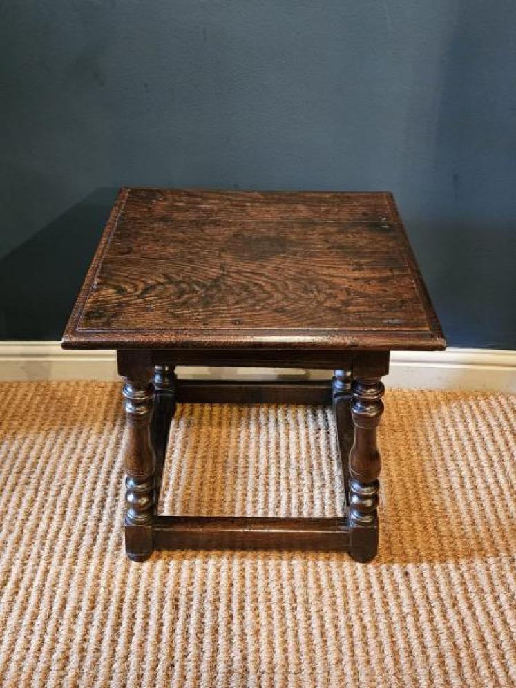 George II Oak Low Table - Image 4