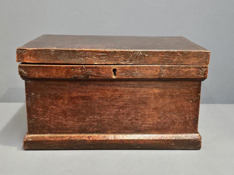 George III Oak Deed Box - Image 4