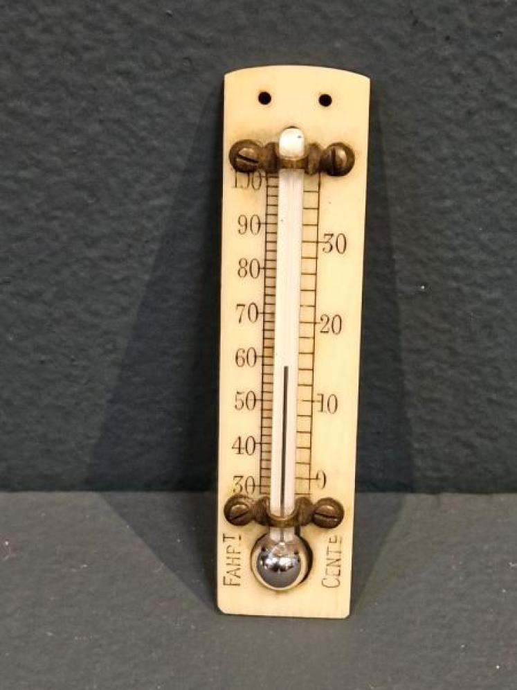 Edwardian Pocket Barometer, Compass and Thermometer Set - Image 5