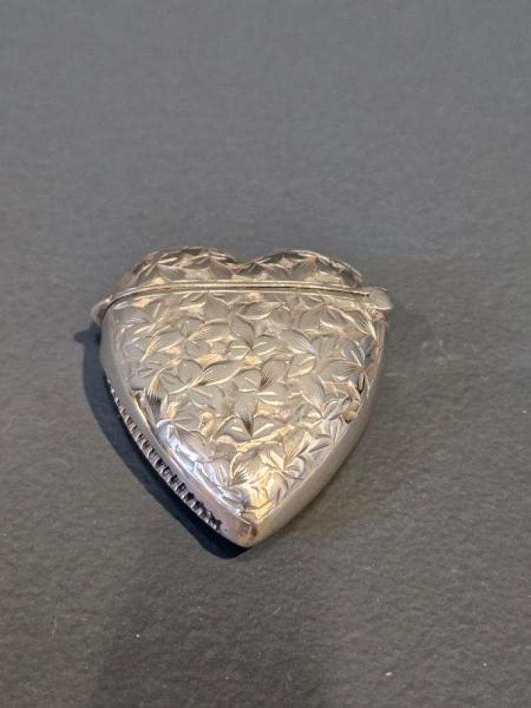 Engraved Silver Heart Shaped Vesta Case - Image 1