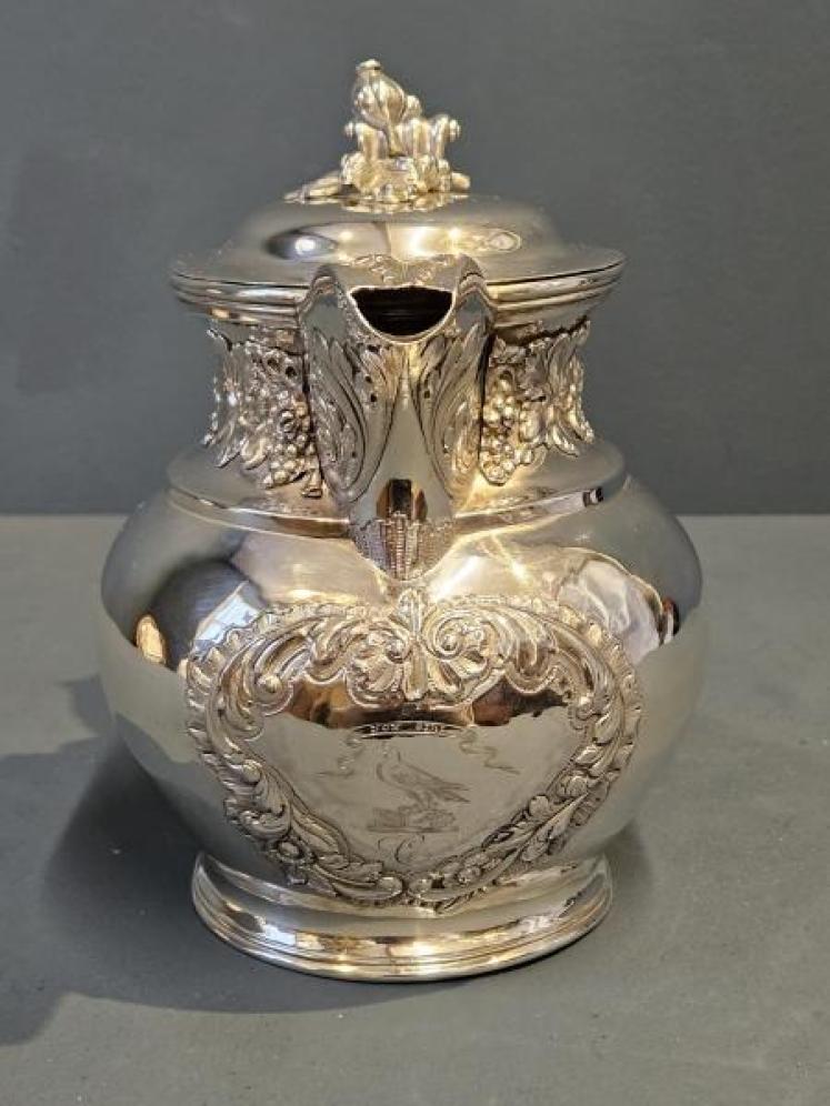 Superb George IV 27oz Glasgow Silver Wine Jug - Image 2