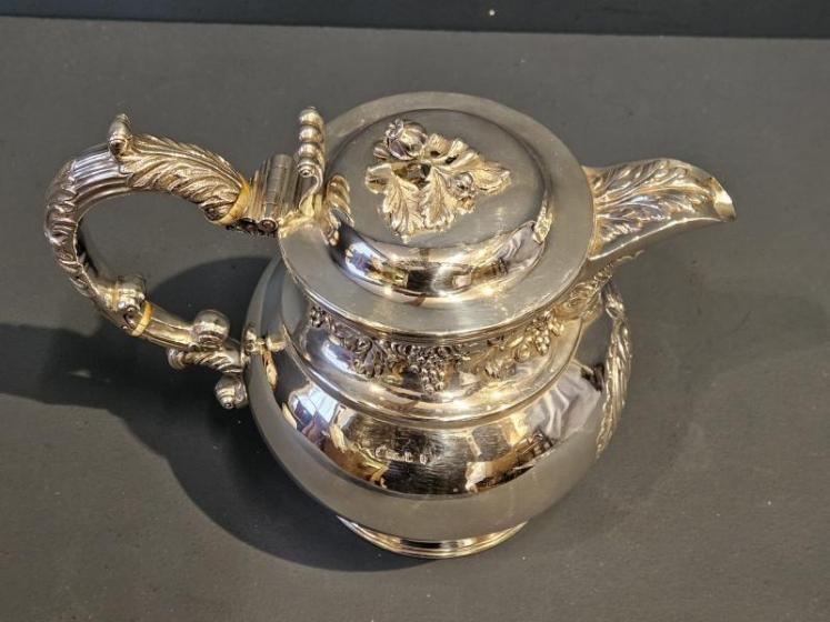Superb George IV 27oz Glasgow Silver Wine Jug - Image 3
