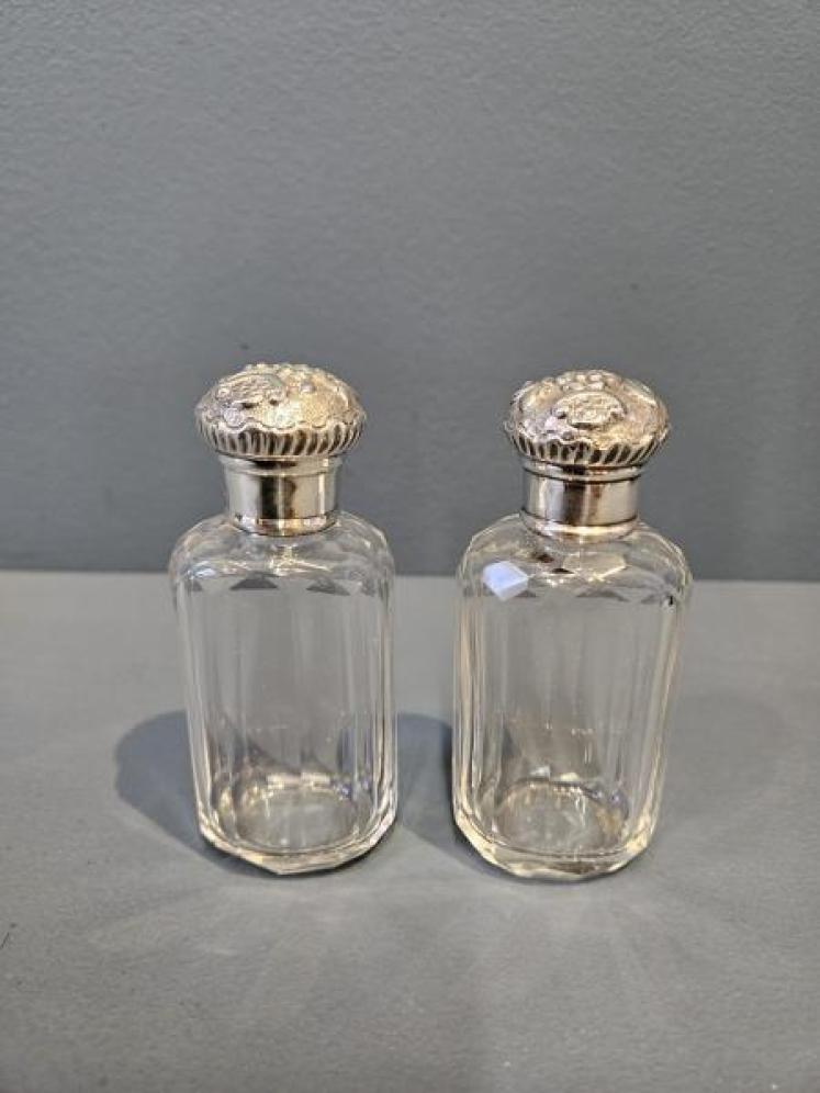 Pair of Victorian Silver Topped Crystal Scent Bottles - Image 1