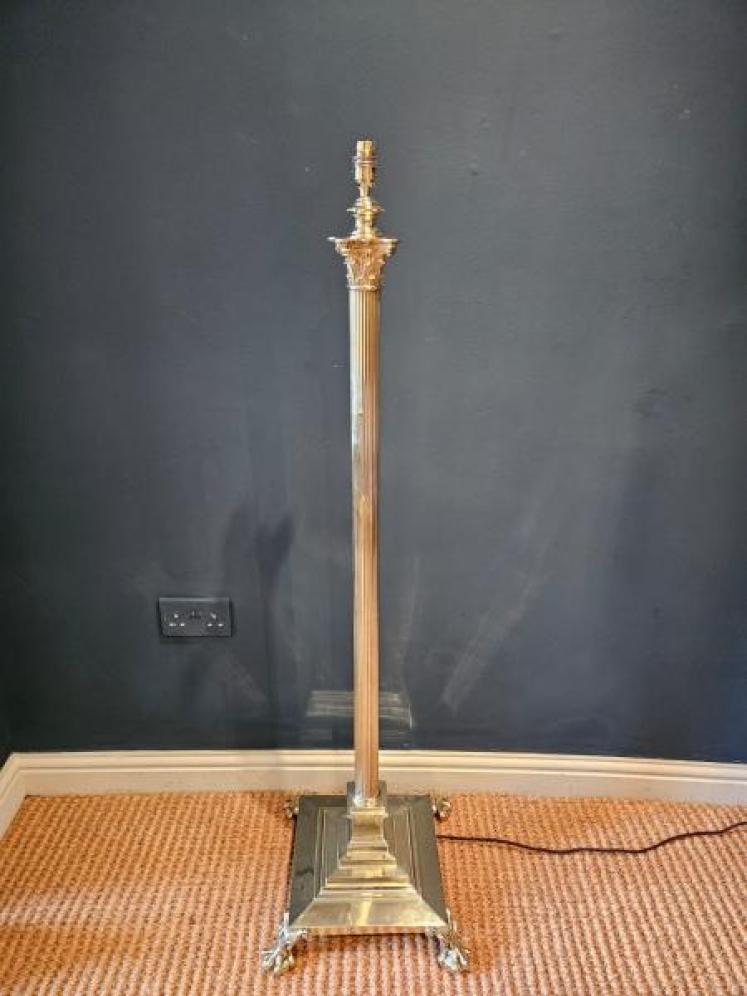 Top Quality Edwardian Brass Corinthian Column Lamp Standard - Image 1