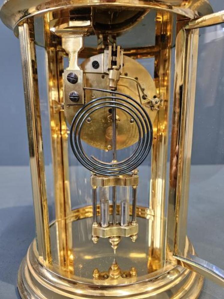 Victorian Gilt Brass Four Glass Mantel Clock - Image 4
