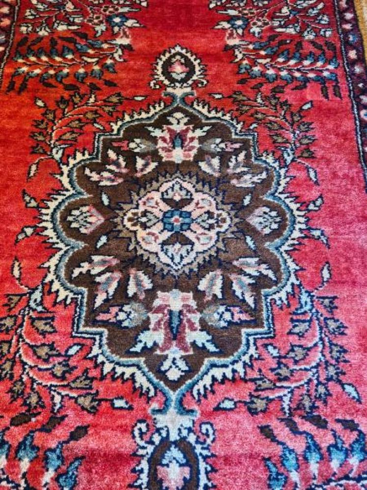 Immaculate 9' 6" Persian Pure Wool Runner - Image 2