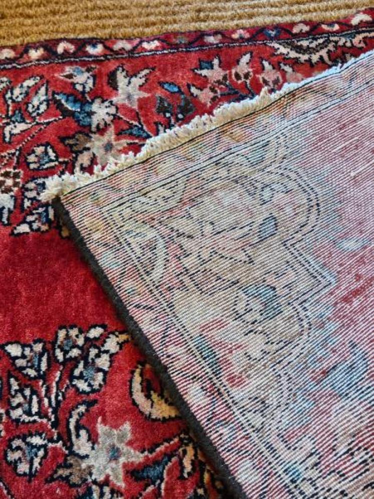Immaculate 9' 6" Persian Pure Wool Runner - Image 3