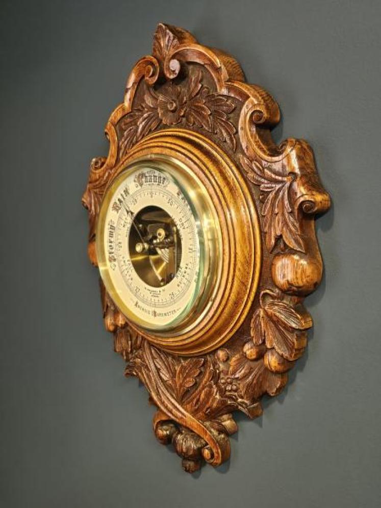 Superb Quality Victorian Carved Oak Barometer - Image 2