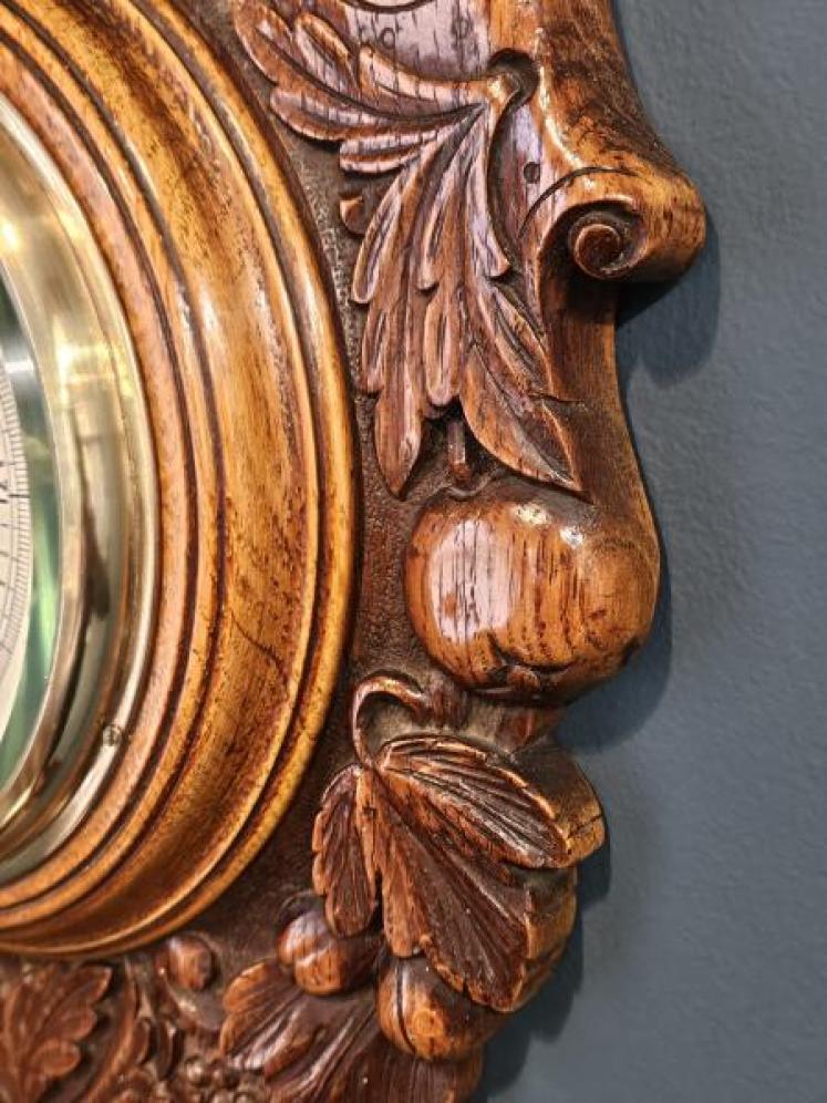 Superb Quality Victorian Carved Oak Barometer - Image 3