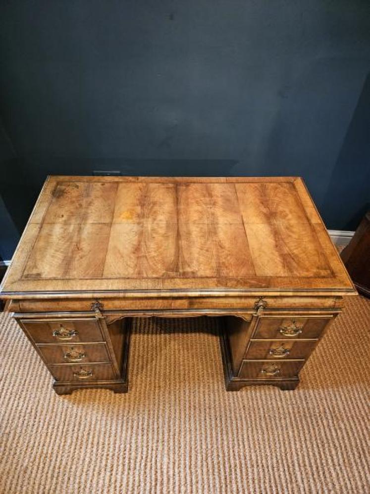 Quality Edwardian Walnut Writing Desk - Image 2