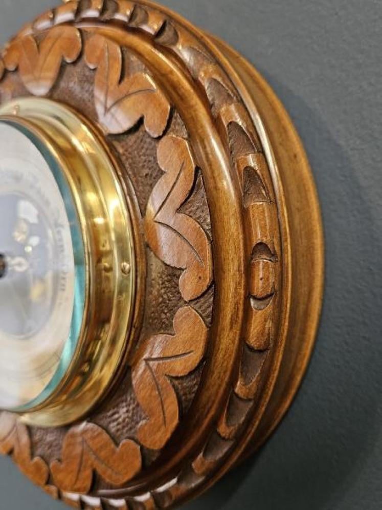 Small Carved Walnut Aneroid Barometer - Image 3