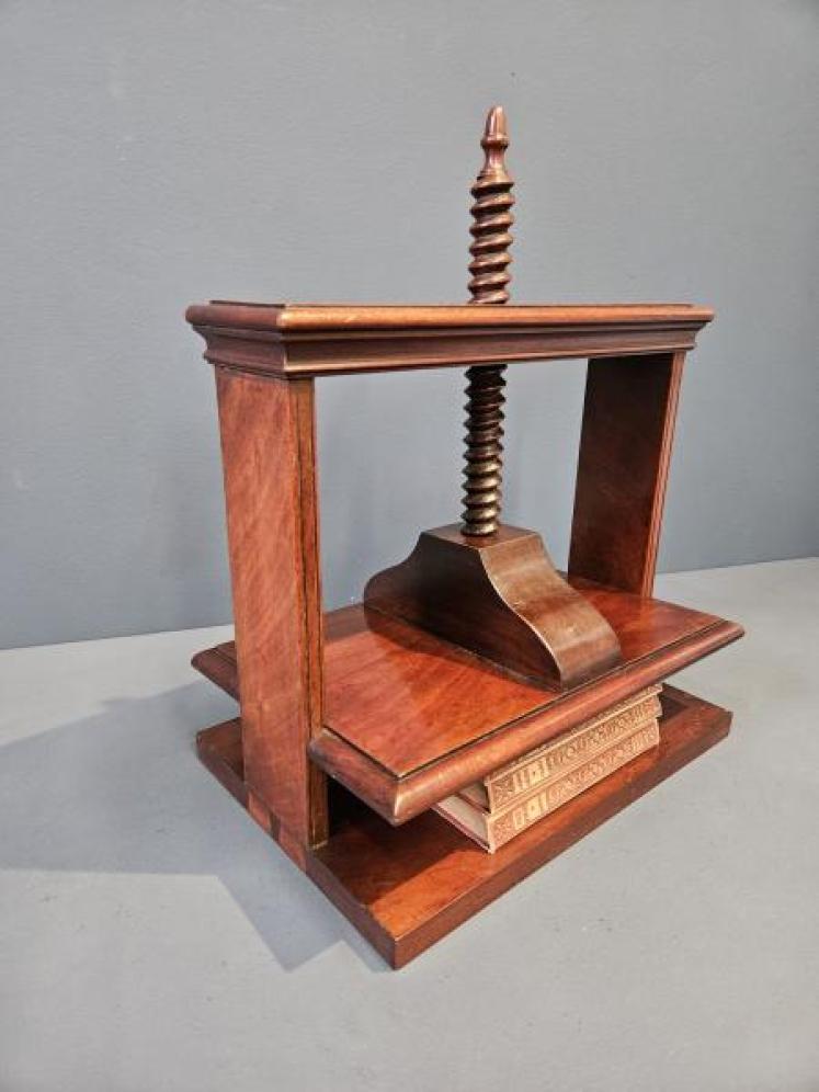 George III Mahogany Book Press - Image 2
