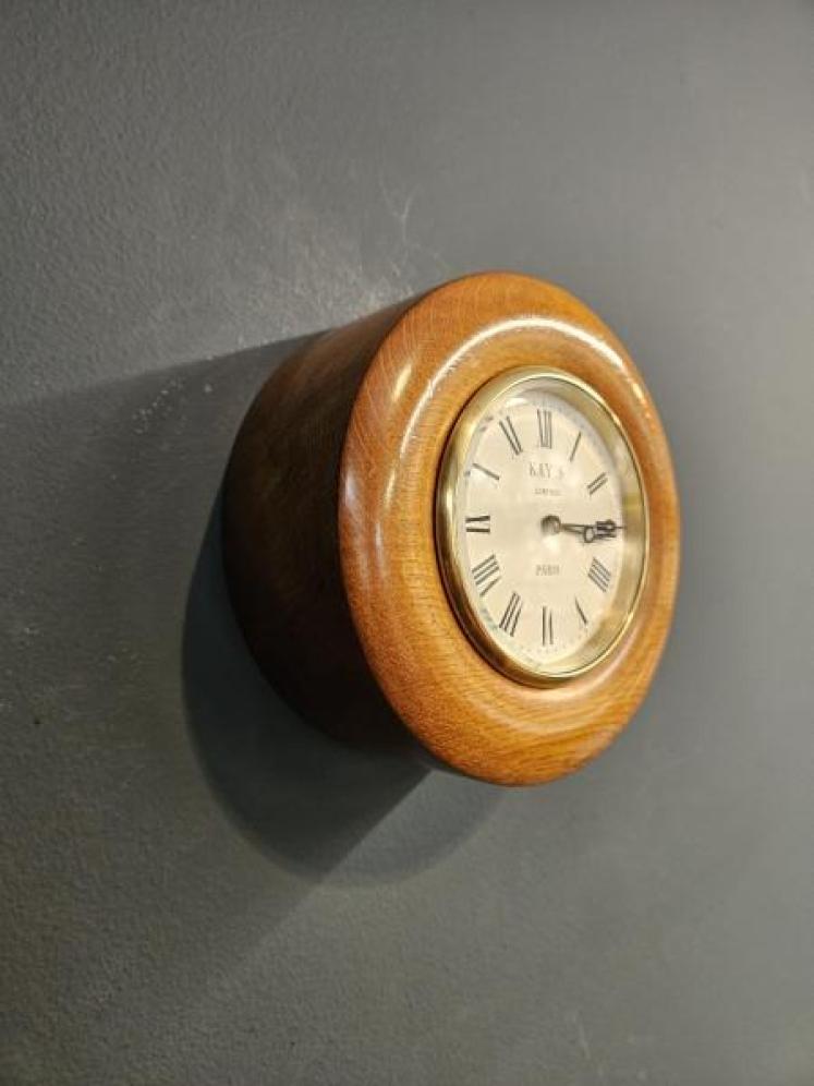 Rare Kays Paris Pork Pie Station Masters Clock - Image 2
