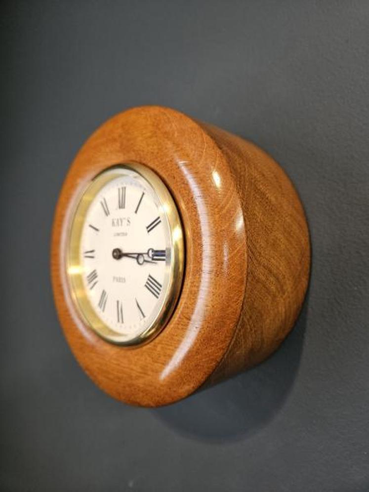 Rare Kays Paris Pork Pie Station Masters Clock - Image 3