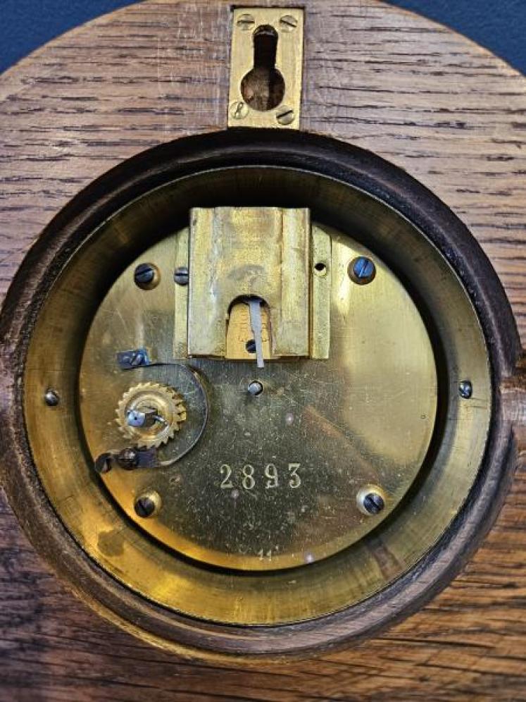 Rare Kays Paris Pork Pie Station Masters Clock - Image 6