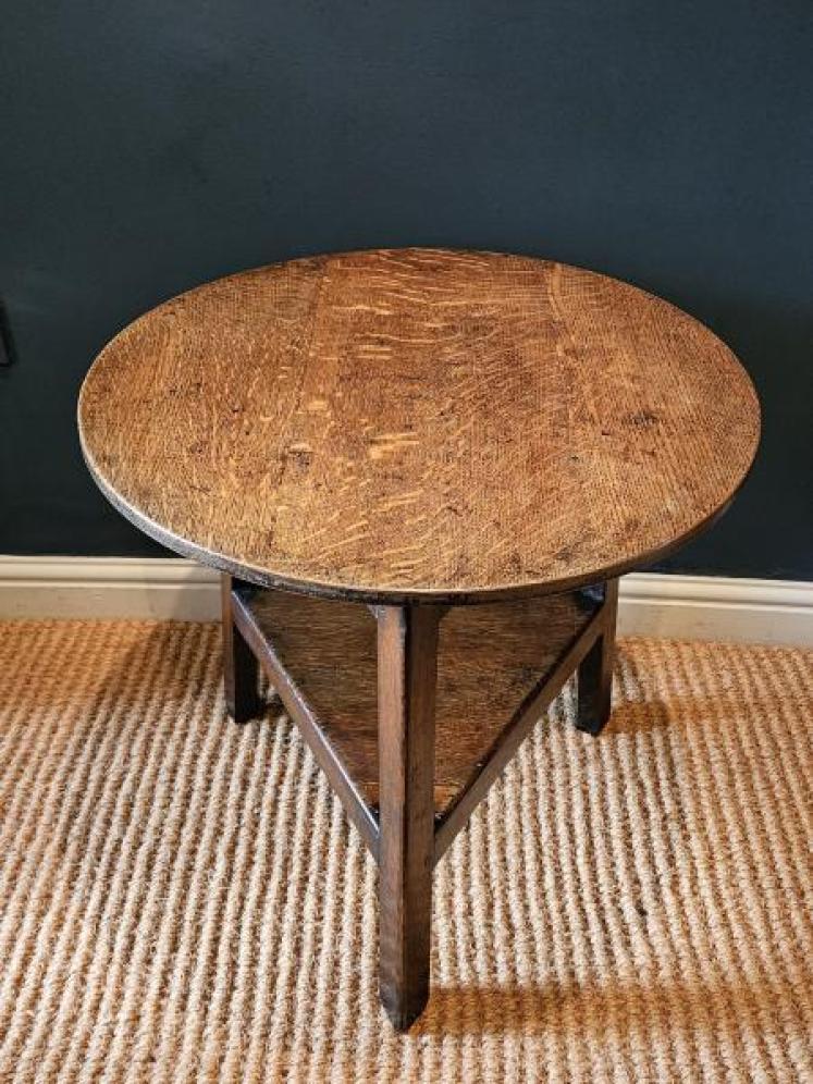 George III Cricket Table - Image 4