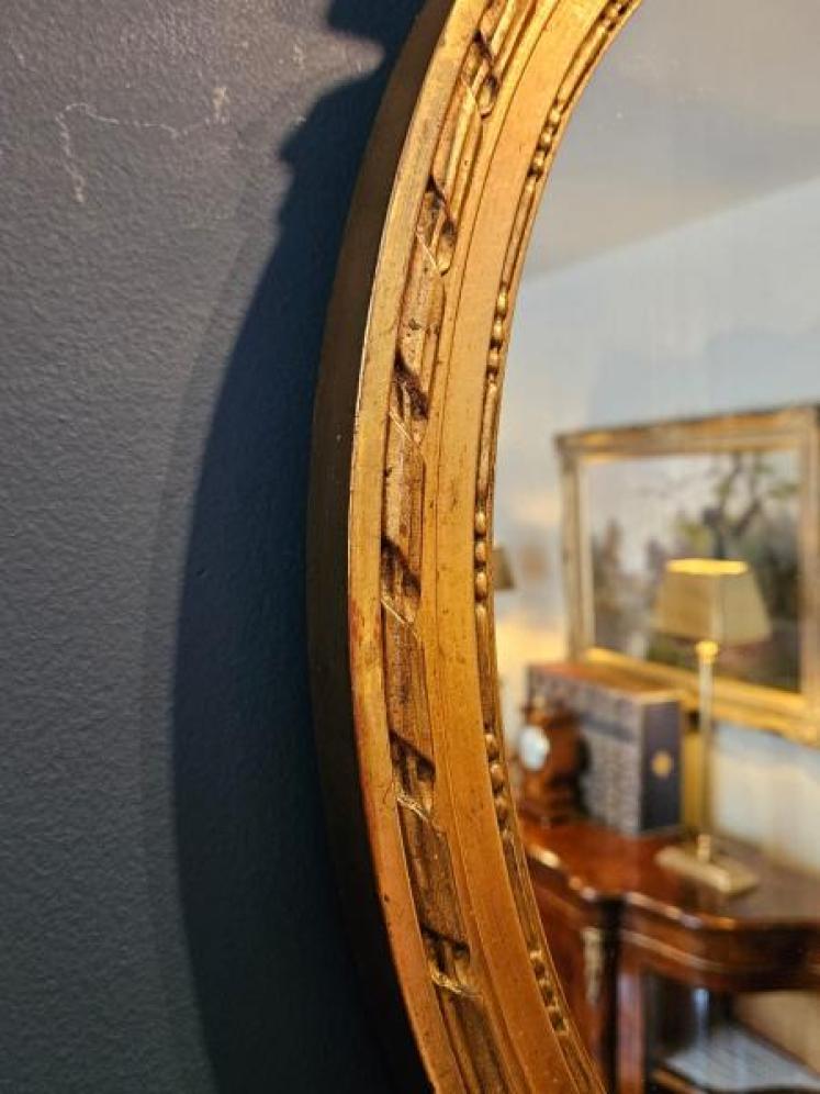 Pair of Victorian Small Oval Ribbon Pediment Gilt Mirrors - Image 6