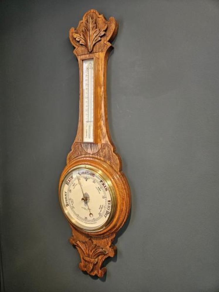 Victorian Figured Oak Banjo Barometer - Image 3