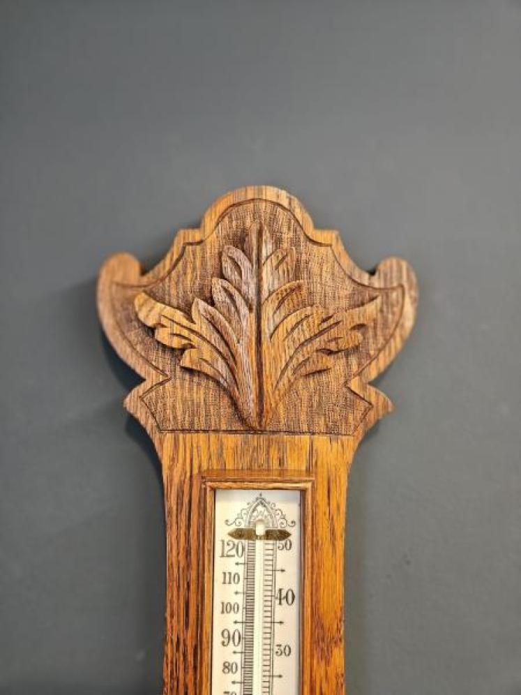 Victorian Figured Oak Banjo Barometer - Image 5