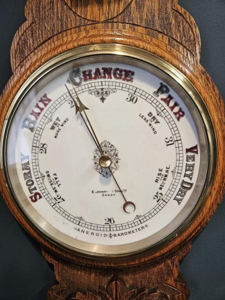 Victorian Figured Oak Banjo Barometer - Image 7