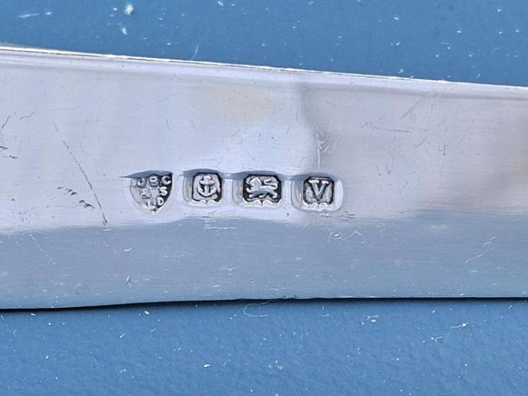 Quality George V Silver Running Fox Letter Opener - Image 6