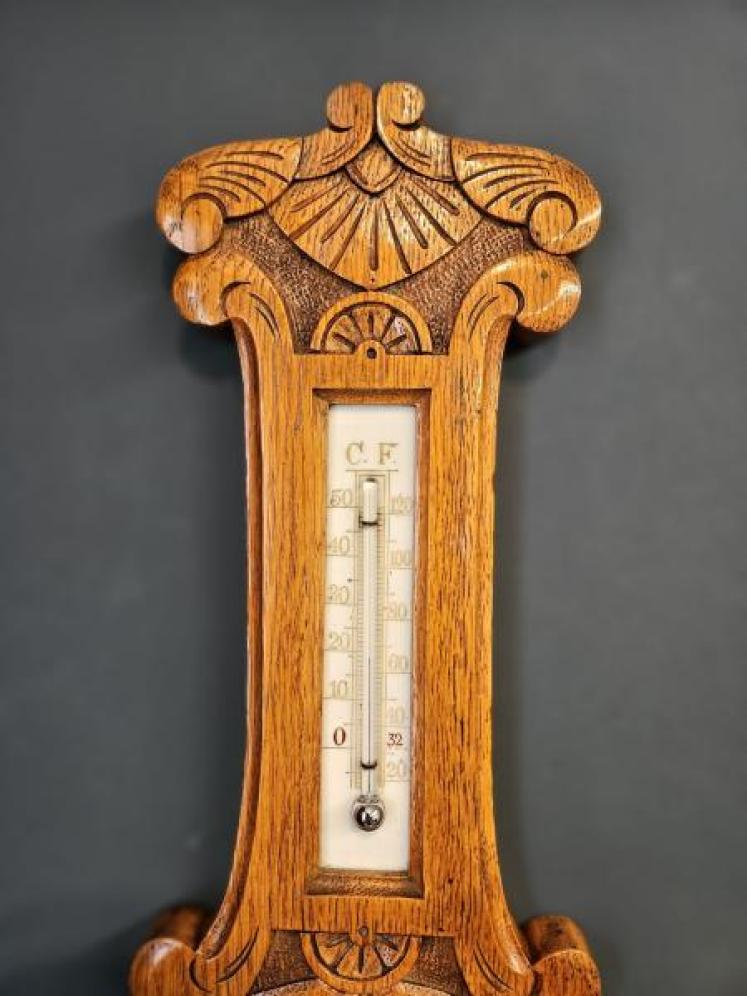 Small Victorian Oak Banjo Barometer - Image 2