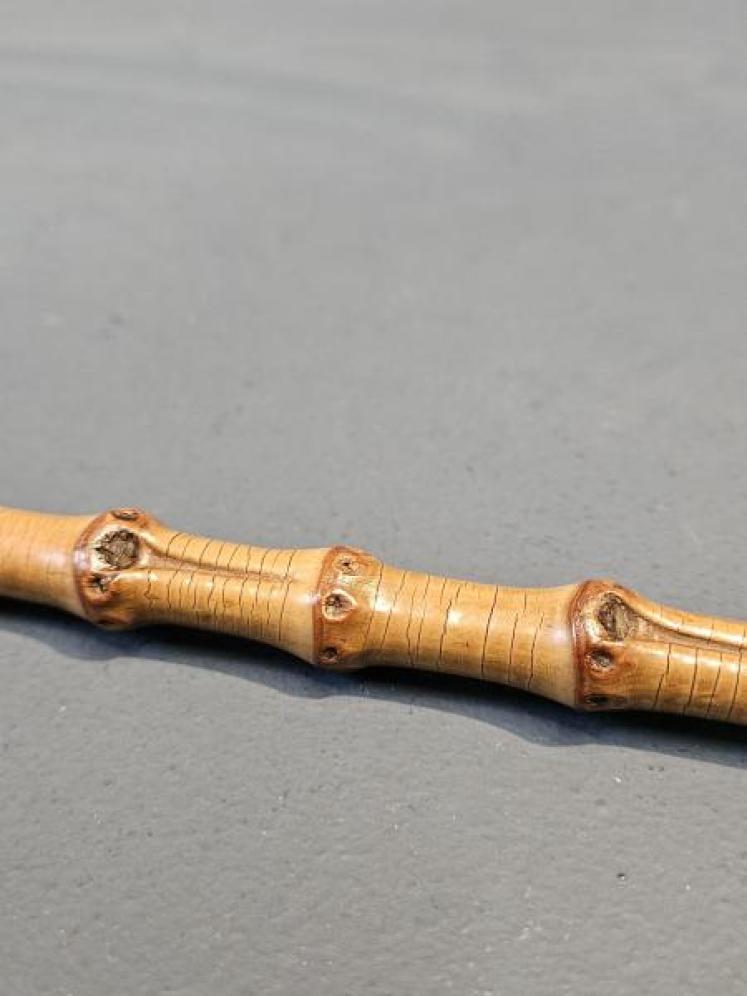Victorian Silver Mounted Bamboo Riding Whip - Image 3