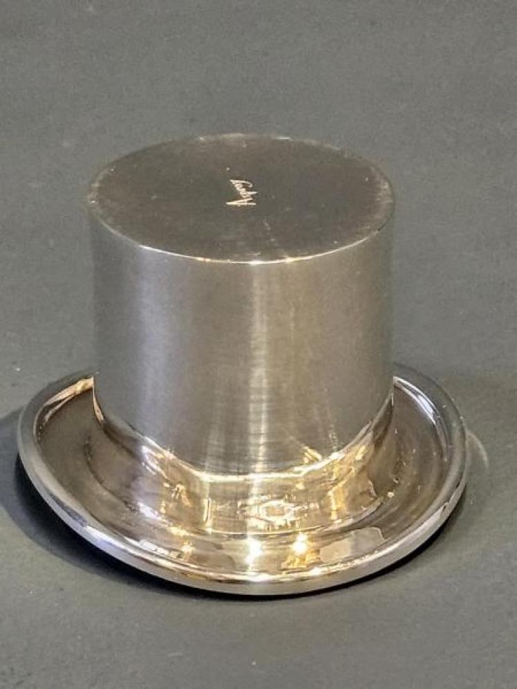 Aspreys Cast Silver Top Hat - Image 4